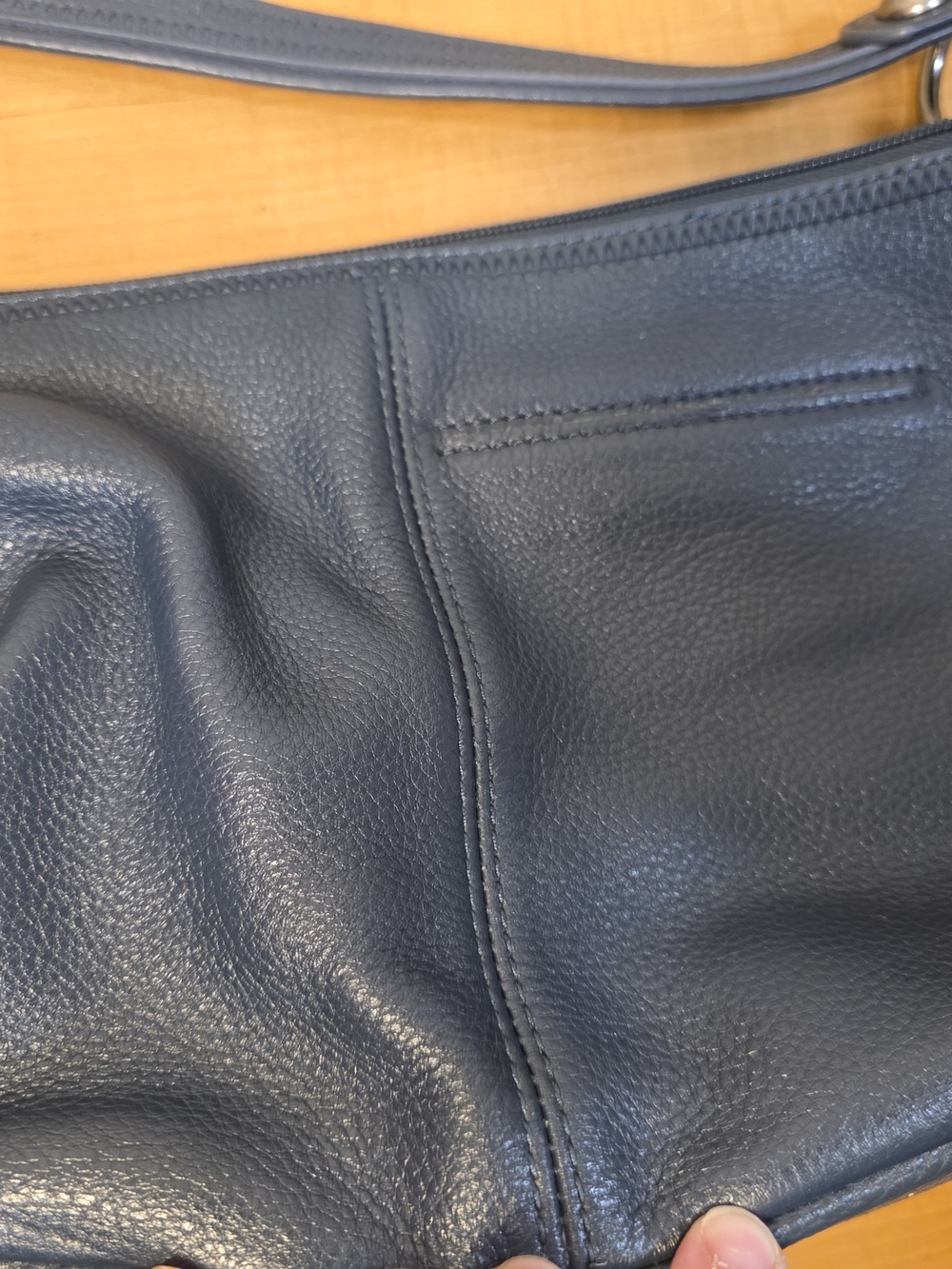 The Sak Blue Pebbled Leather Shoulder Bag - Picture 6 of 9